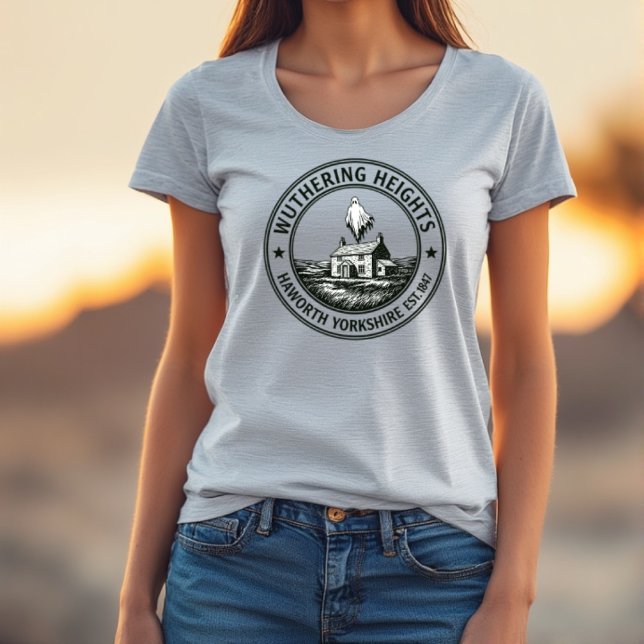 Camiseta Design do Tour de Wuthering Heights (Wuthering Heights Tour design T-Shirt
Wuthring heights logo design surrounding the moors ,a cottage )