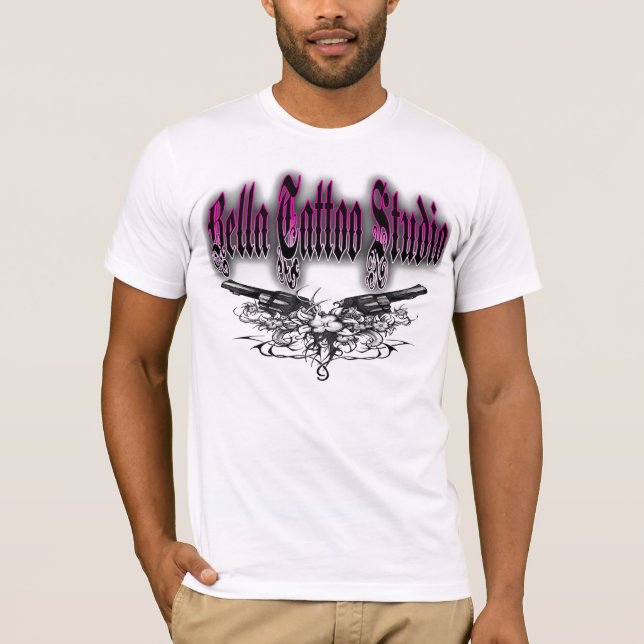 Camiseta Design dos homens do estúdio do tatuagem de Bella (Frente)