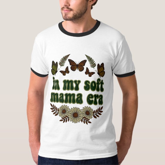 Camiseta Design Floral de Borboleta da Minha Era de Mãe Sof (Frente)