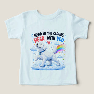 Camiseta Design Fofo de Cachorro com Cabeça nas Nuvens