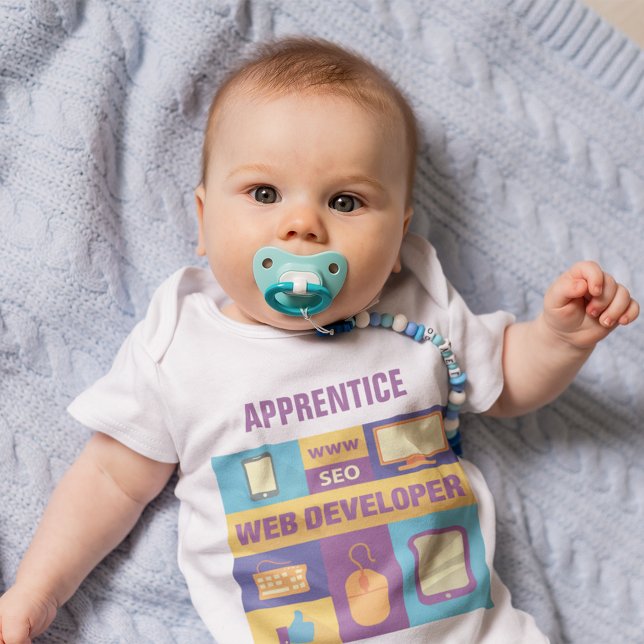 Camiseta Design Icônica para desenvolvedores de web profiss (Criador carregado)