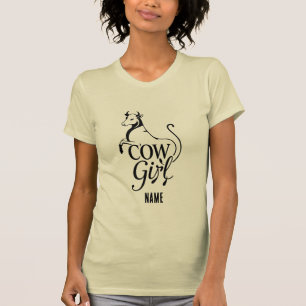 Camiseta Design Minimalista de Menina da Fazenda com Linha 