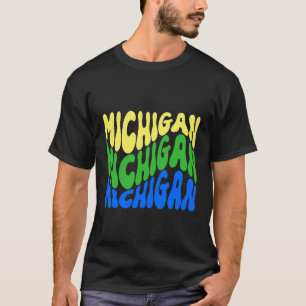Camiseta Design Patriótico de Texto Ondulado de Michigan