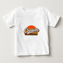 Camiseta Design Personalizado de Nome Charlotte Retro Pôr d