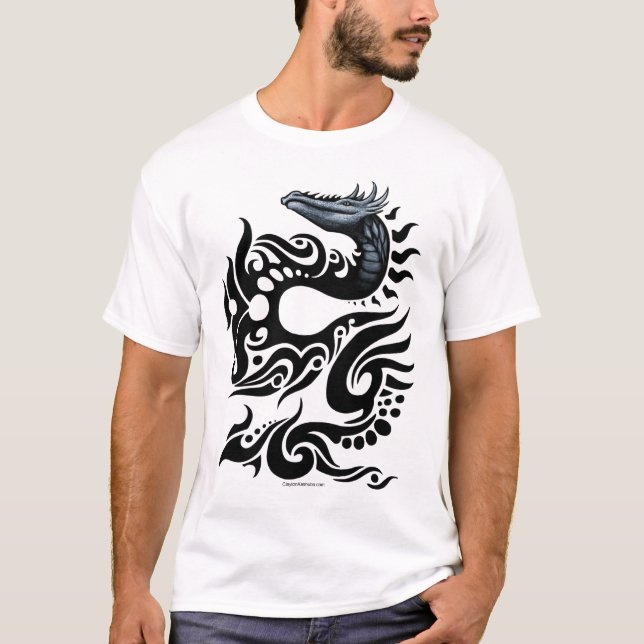 Camiseta Design tribal do dragão (Frente)