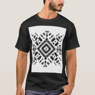 Camiseta Design Tribal: Preto Branco Desenho-Mão
