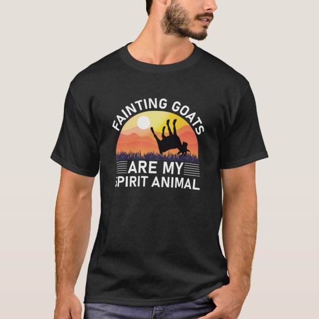 Camiseta Desmaiar Cabras É Meu Animal Espirituoso (Frente)
