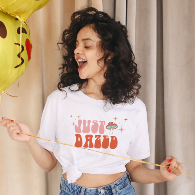 Camiseta Desorientada e Comprometida Festa de Despedida de  (Criador carregado)