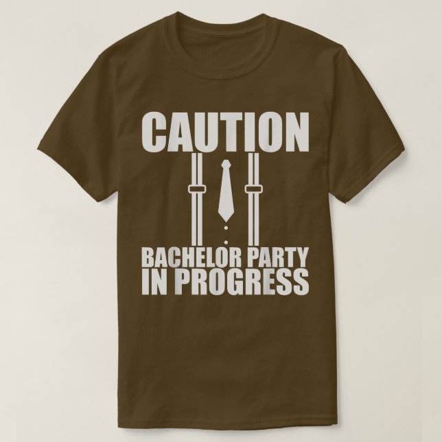 Camiseta Despedida de Solteiro em Andamento  (Frente do Design)