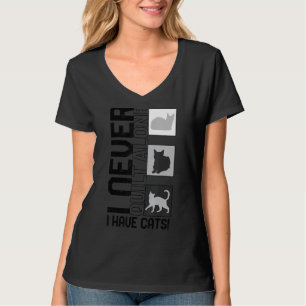 Camiseta Despejo Nunca Despejo Sozinho Eu Tenho Meus Gatos 