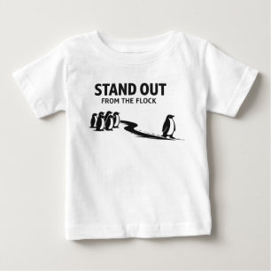Camiseta Destacar-se do Rebanho – Motivação de Pinguim Mini