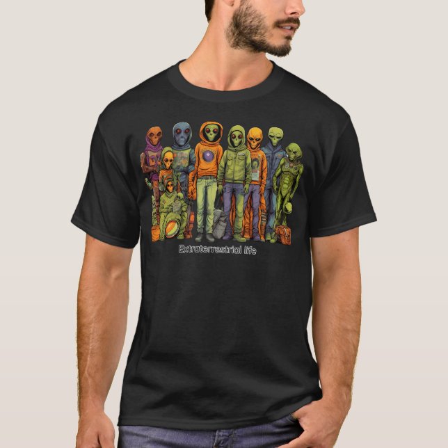 Camiseta Desvendar O Mistério Dos Invasores Espaciais Da Al (Frente)