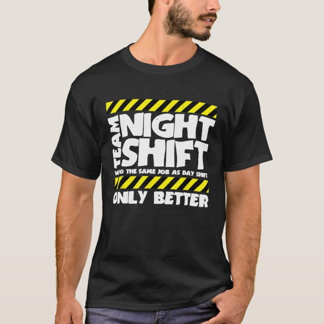 Camiseta Desvio noturno da equipe de trabalhadores da fábri (Frente)