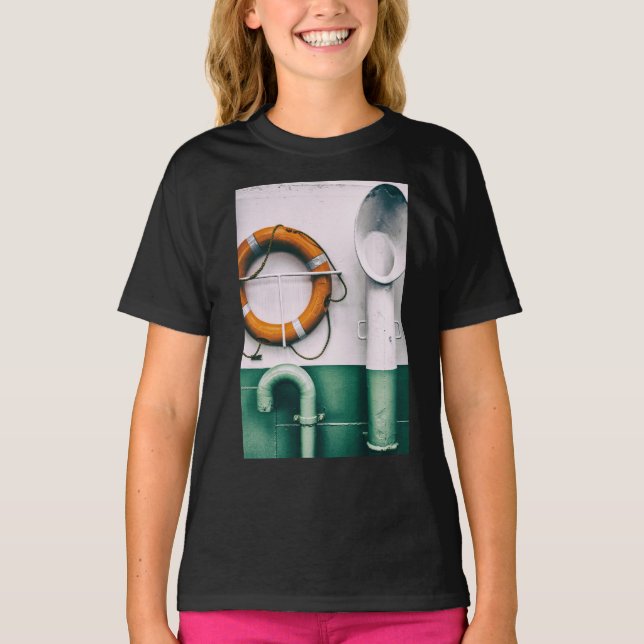 Camiseta Detalhe de uma balsa com respiradores e bóia (Frente)