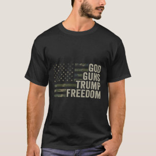 Camiseta Deus Arma Liberdade Imensa - Camuflagem Engraçada