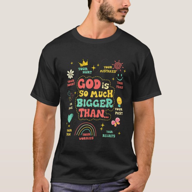 Camiseta Deus É Muito Maior Que A Inspiração Cristã (Frente)