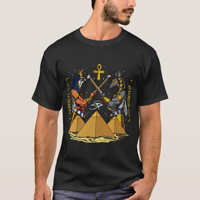 Camiseta Deus Egípcio Anúbis Olho de Hórus (Frente)