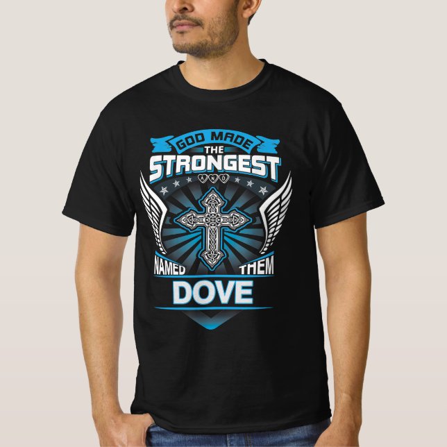Camiseta Deus Fez Os Mais Fortes E Os Chamou De Pombo (Frente)