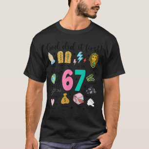 Camiseta Deus Fez Primeiro 67 Seis Sete Meme Jesus Cristo B