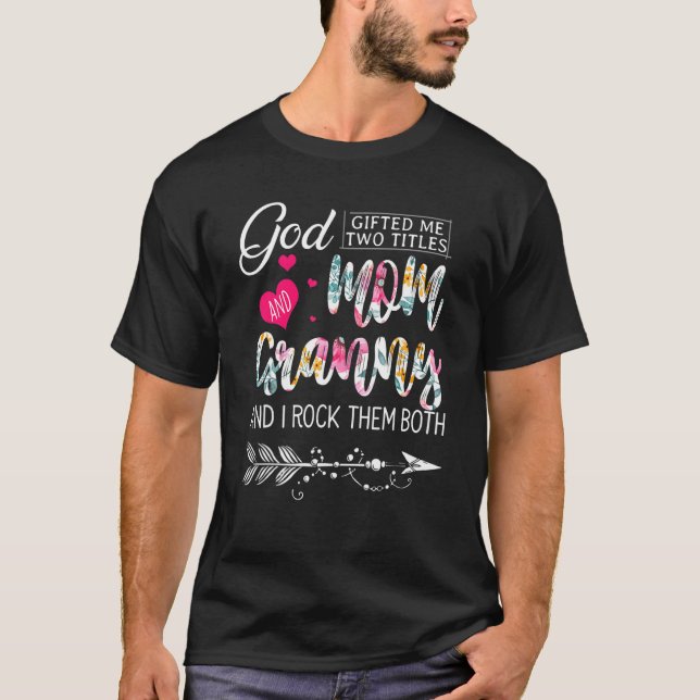 Camiseta Deus Me Deu Dois Títulos Mãe E Avó Mãe (Frente)