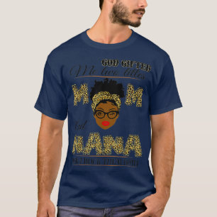 Camiseta Deus me deu dois títulos, mãe e nana e eu...