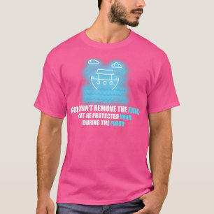 Camiseta Deus não removeu a inundação, mas protegeu Noah