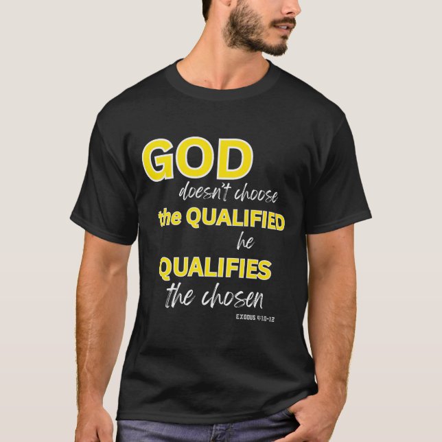 Camiseta Deus Qualifica A Fé Cristã Premium Escolhida (Frente)