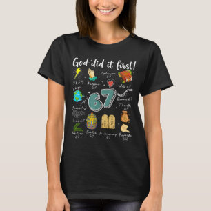 Camiseta Deus Vintage Fez Primeiro 67 Seis Sete Meme Cristã