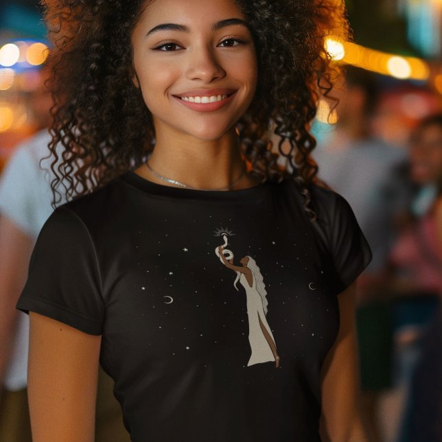 Camiseta Deusa Celestial Mulher Serpente (Criador carregado)