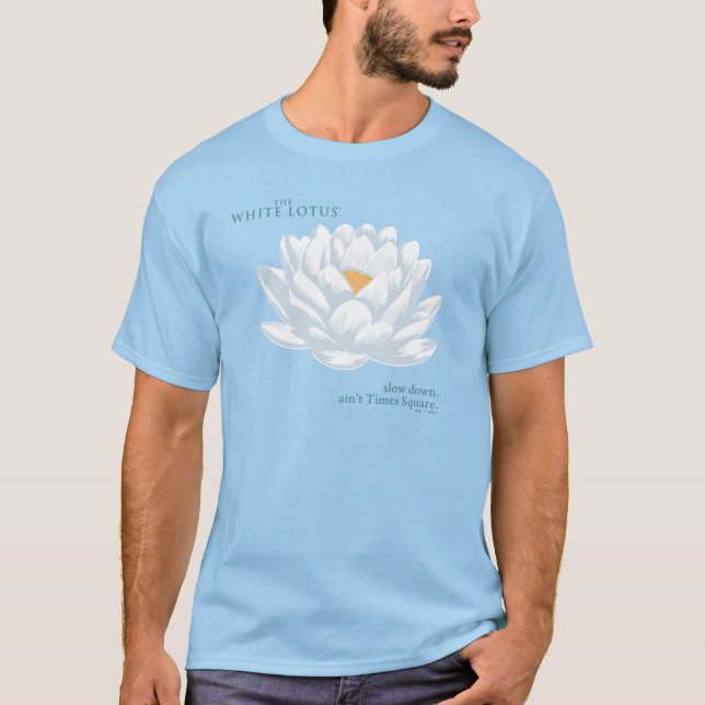 Camiseta Devagar, Ain Times Square - O Lotus Branco (Frente)