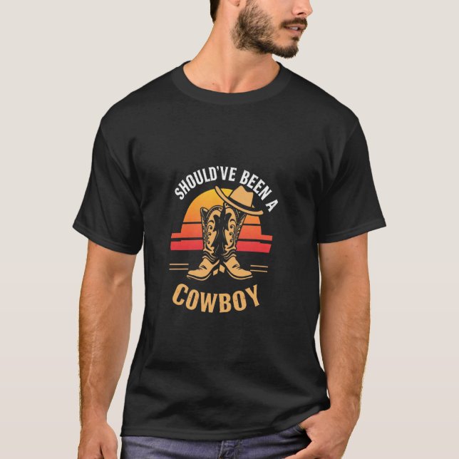 Camiseta DEVIA TER SIDO Um Caubói Vintage Caubói (Frente)