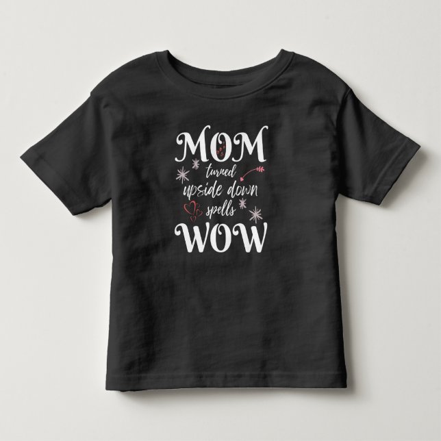 CAMISETA DIA DAS MÃES - MÃE DE CABEÇA PARA BAIXO É INCRÍVEL (Frente)