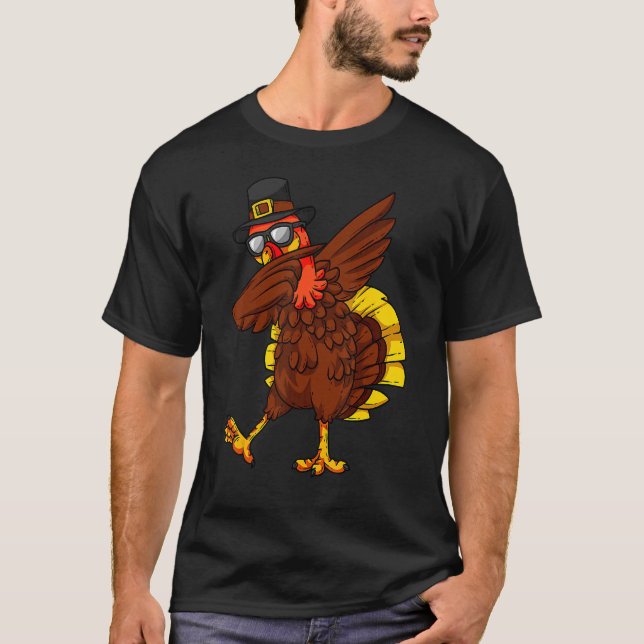 Camiseta Dia de Ação de Graças Dabbing Turkey Pergrim Boys  (Frente)