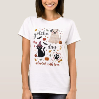 Camiseta Dia de Adoção Dia das Bruxas Gato Preto Cachorro A
