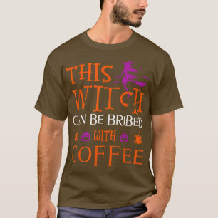 Camiseta Dia de as Bruxas engraçado Esta Bruxa Pode Ser Sub