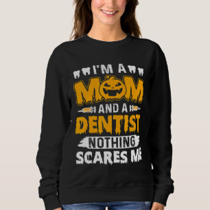 Camiseta Dia de as Bruxas engraçado sou mãe e dentista nada