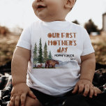 Camiseta Dia de as mães Personalizada Woodland 1 rua<br><div class="desc">Urso mãezinho da floresta e camiseta de bebê dia de as mães de 1rua. Personalizável!</div>