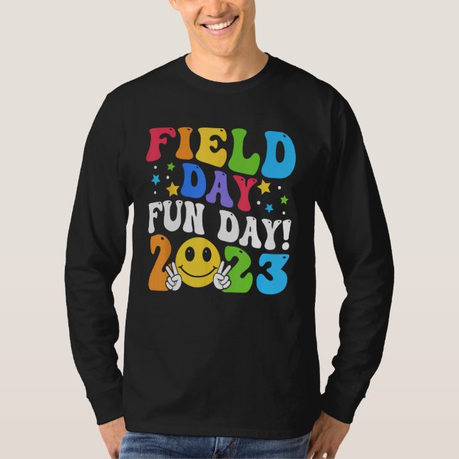 Camiseta Dia de Campo Escolar Dia de Diversão Groovy Field  (Frente)