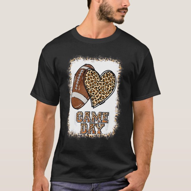 Camiseta Dia de Jogo com Futebol do Coração Leopardo Mamãe  (Frente)