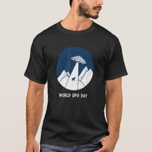 Camiseta Dia de Nave Espacial Alien Vaca Palavra Ovni