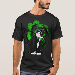 Camiseta Dia de São Patrício 2023 Gato Tuxedo Trevo da Sort