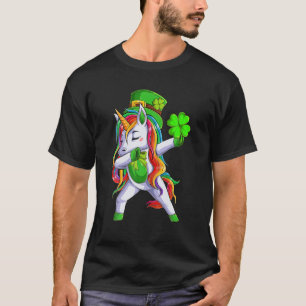 Camiseta Dia de São Patrício Dabbing Unicorn Leprechaun L