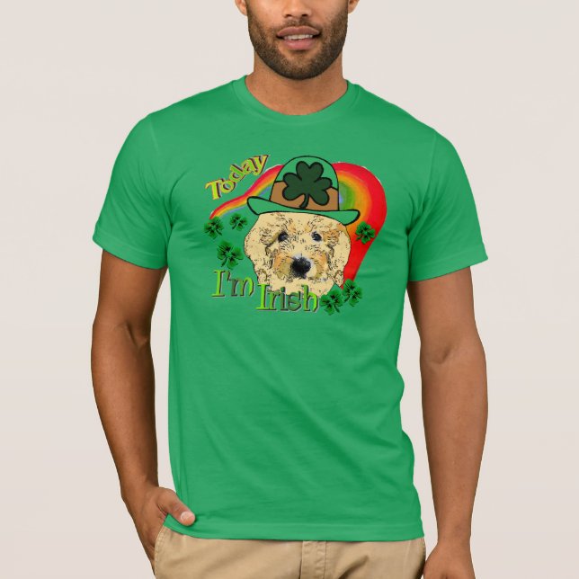 Camiseta Dia de São Patrício de Goldendoodle (Frente)