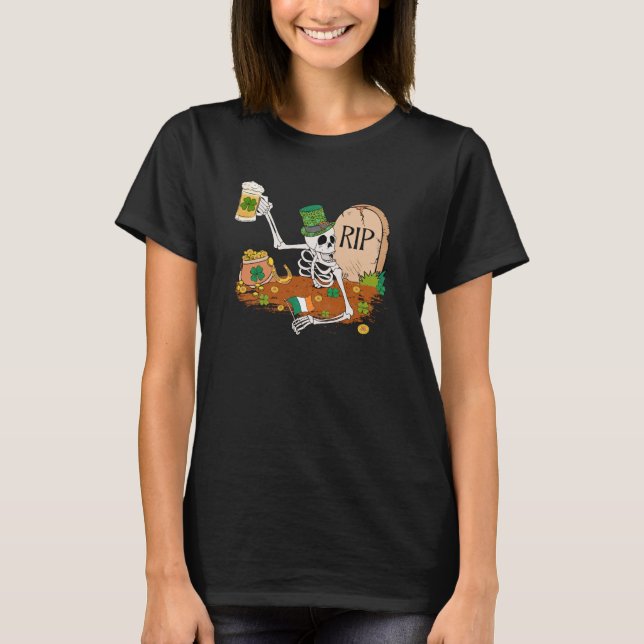 Camiseta Dia de São Patrício de Letra do Bebendo Skeleton (Frente)