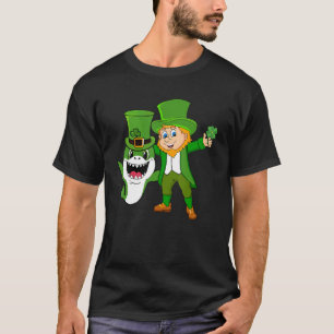 Camiseta Dia de São Patrício de tubarão abraço Leprechaun B