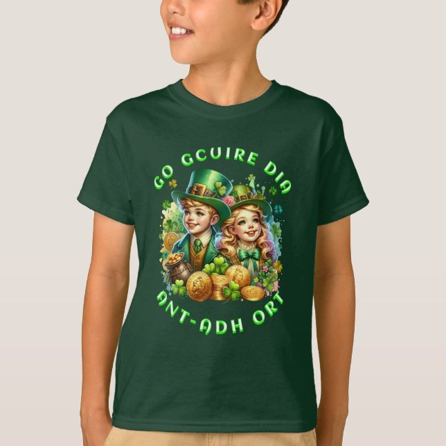 Camiseta Dia de São Patrício | Go gcuire Dia an t-ádh ort (Frente)