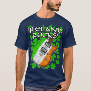 Camiseta Dia de São Patrício Guitar Irish Flag