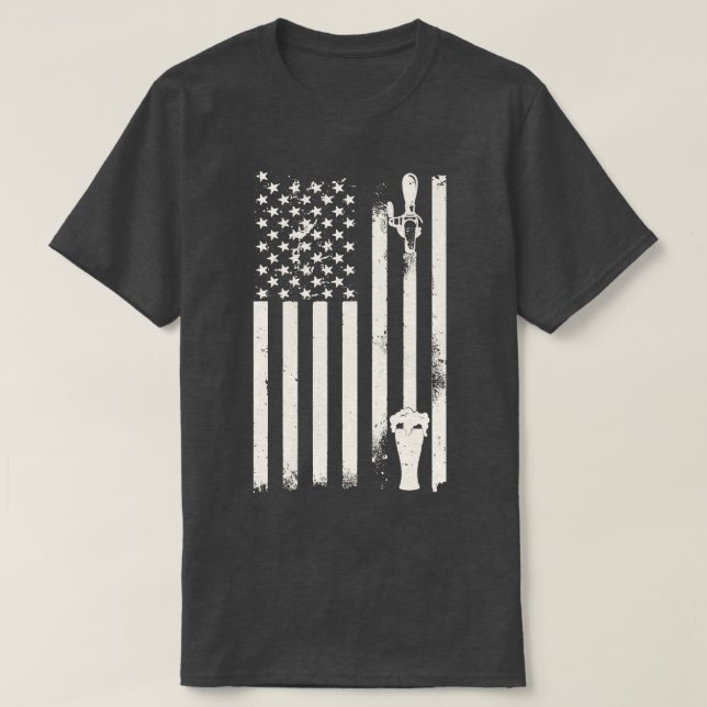 Camiseta Dia de São Patrício Irish Draft Beer American Flag (Frente do Design)