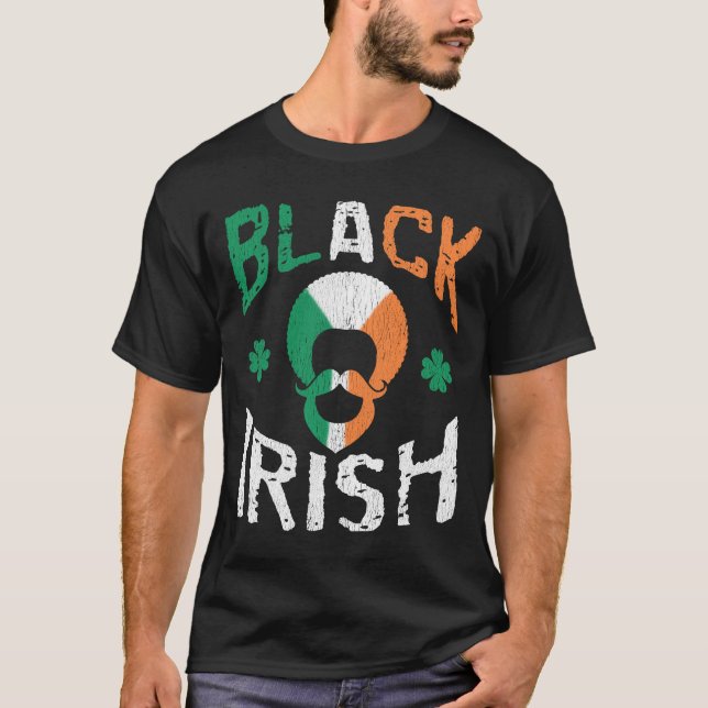 Camiseta Dia de São Patrício irlandês preto do trevo do (Frente)