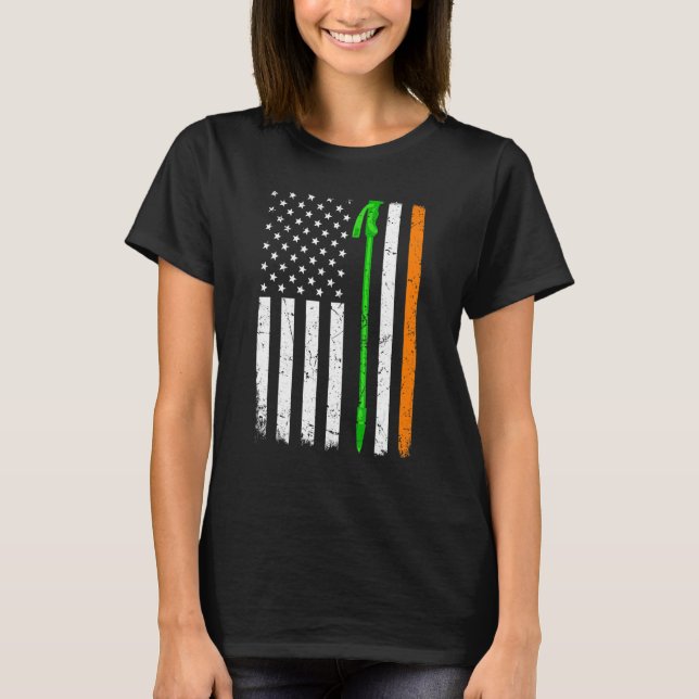 Camiseta Dia de São Patrício Patriótico Caminhando Irlandês (Frente)